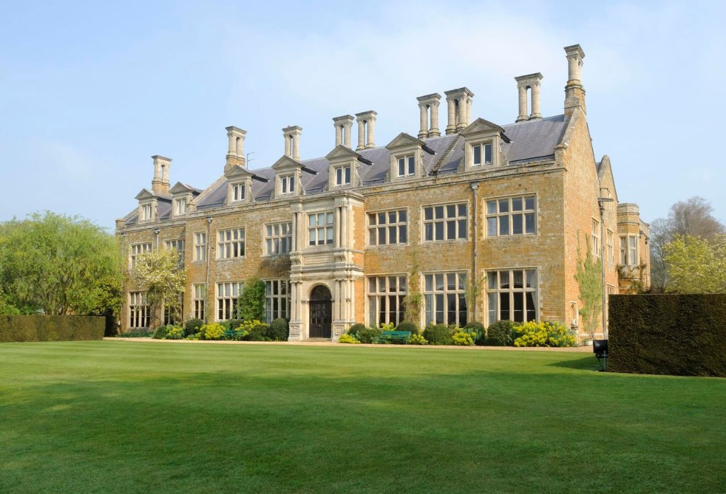 Daytime wide shot of Holdenby House in Northamptonshire